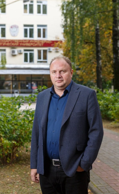 Поздравление Ректора с профессиональным праздником преподавателей высшей школы