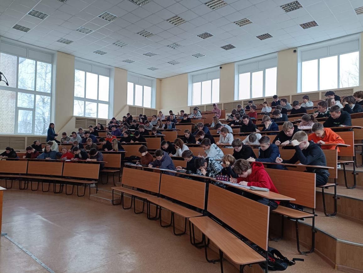 Заключительный этап школьной Олимпиады по математике "Инженерная академия-2022"