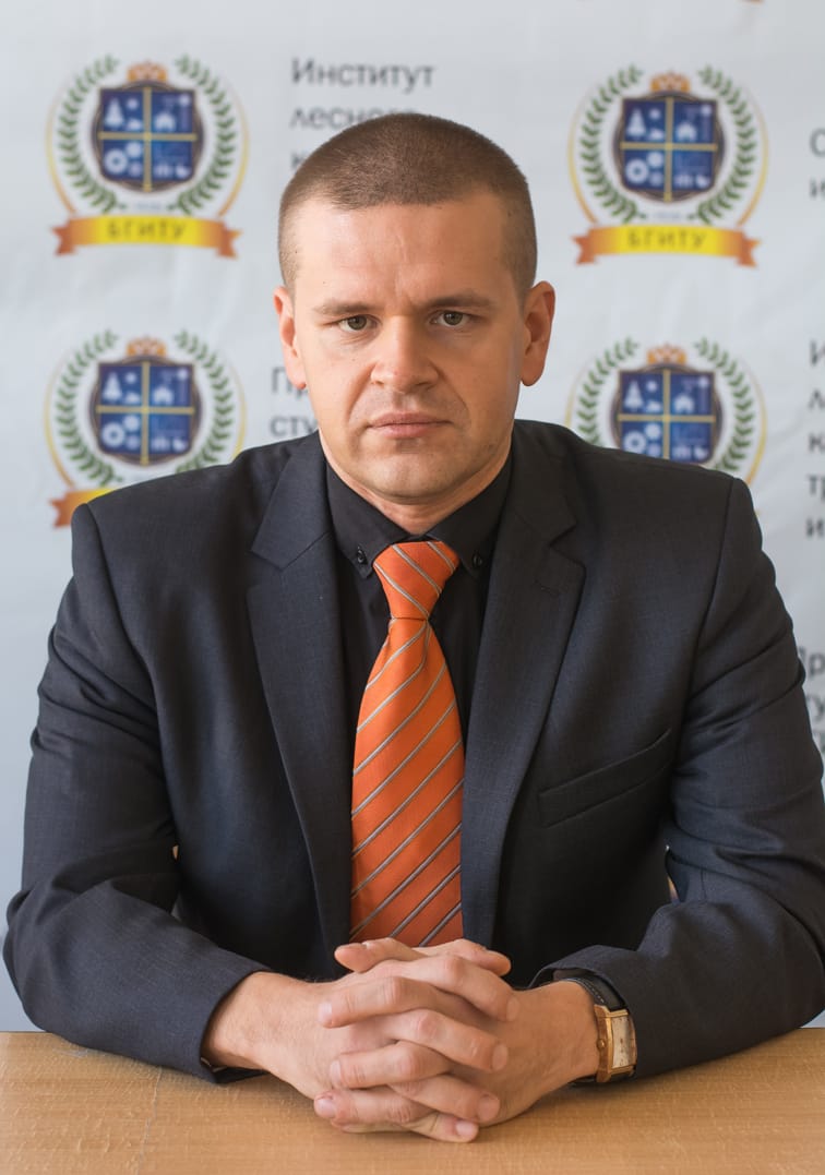 Захаров Никита Евгеньевич