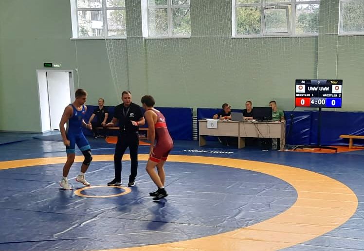 Победа на чемпионате по вольной борьбе
