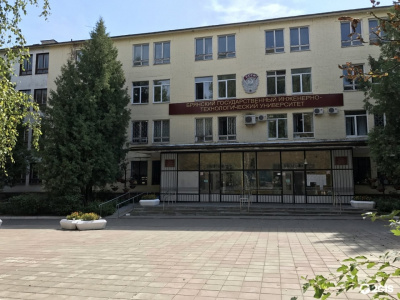 Встреча студентов 2, 3, 4 курсов, кандидатов в военный учебный центр, их родителей с руководством университета и ВУЦ