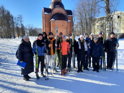 Успех на соревнованиях по лыжному спорту