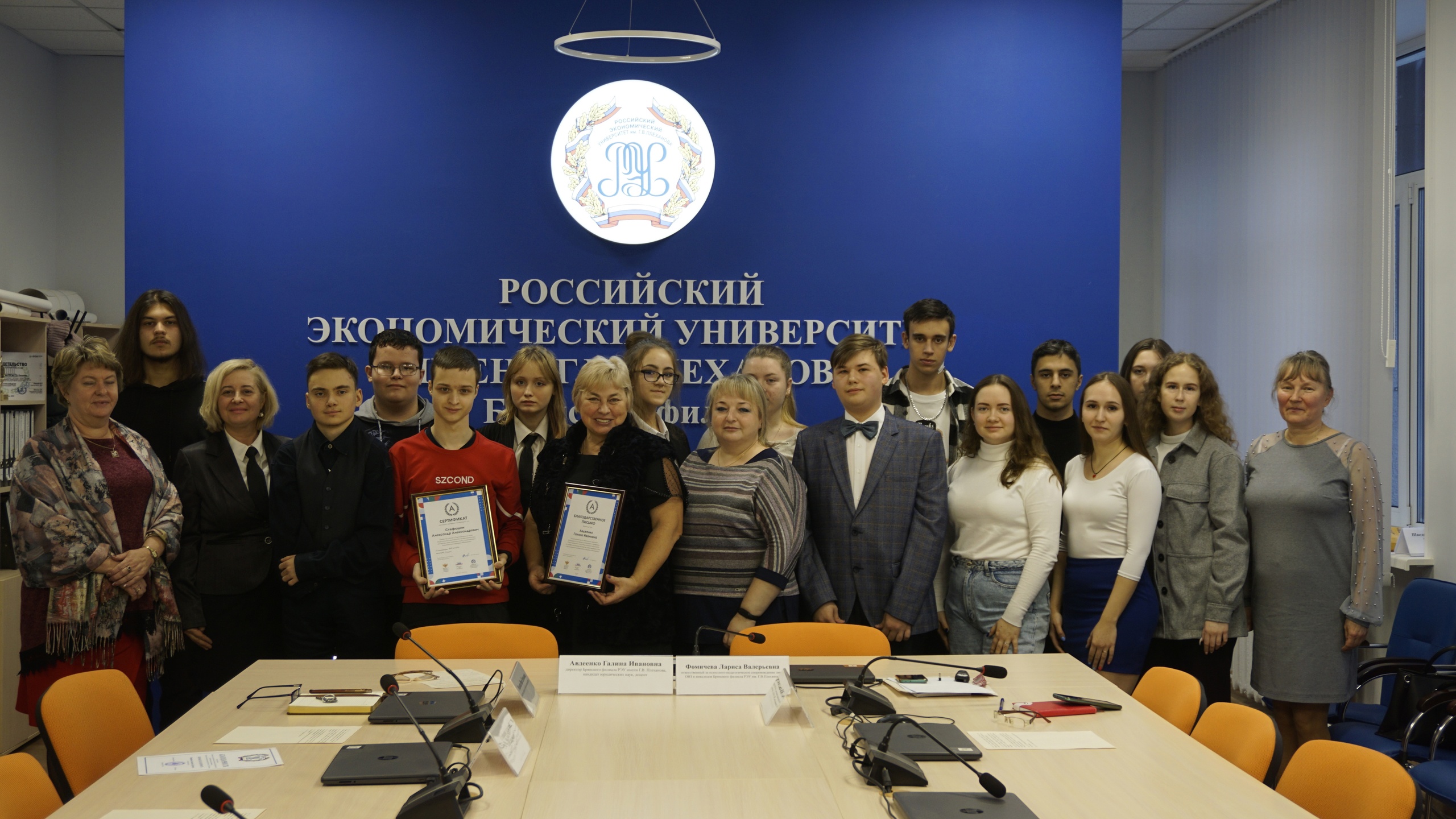 Круглый стол «С верой в свои возможности»