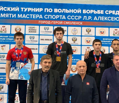 Успех на турнире по вольной борьбе