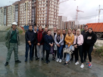 Посещение студентами строительных предприятий в период учебной практики