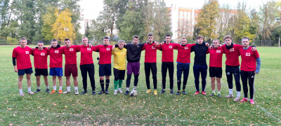 Соревнования по футболу