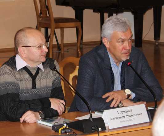 11Городков и Ушкалов.jpg