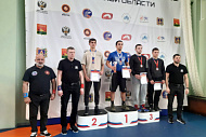 Успех на соревнованиях по вольной борьбе 